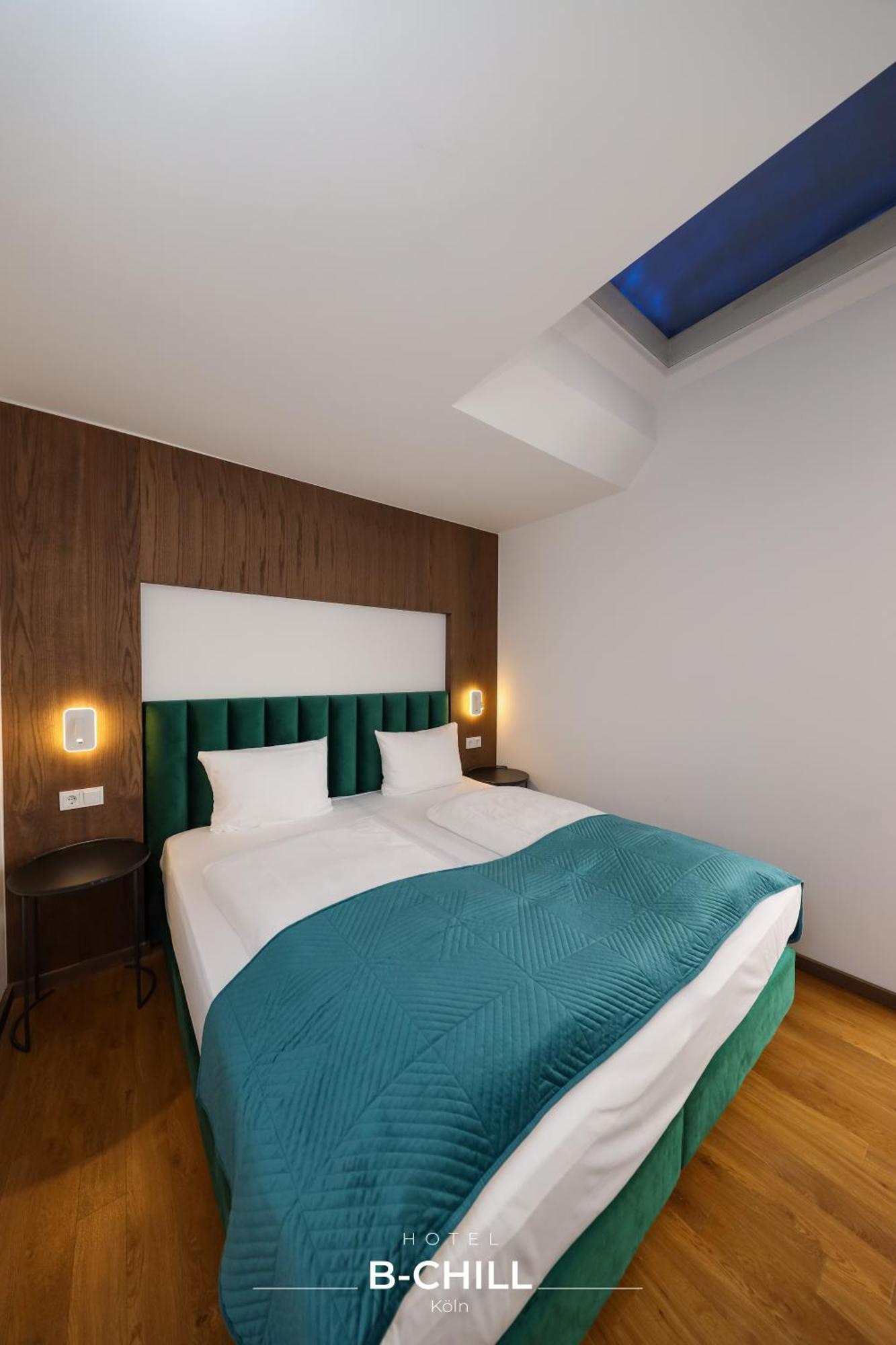 B-Chill Cologne Hotel Bagian luar foto