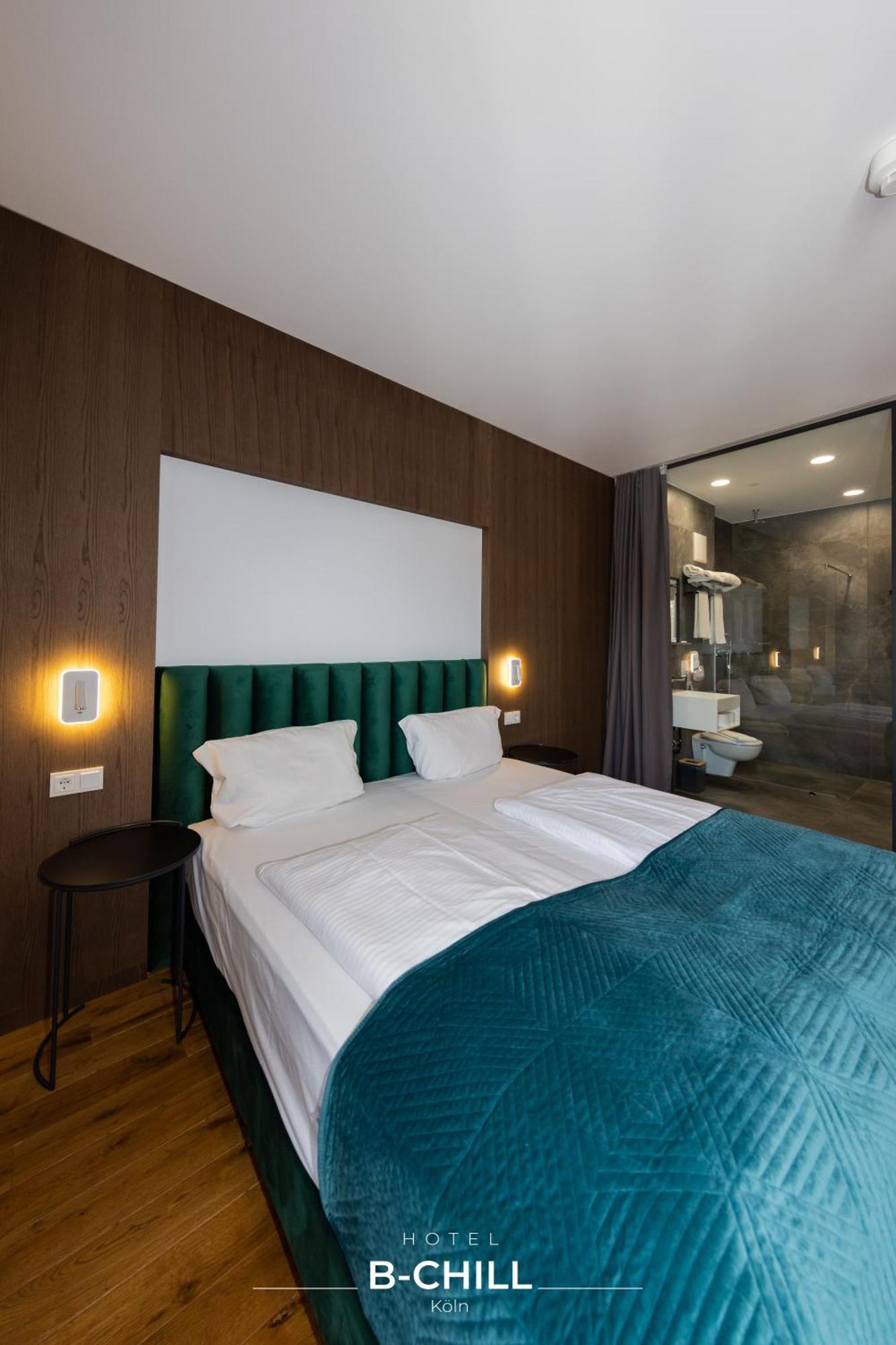 B-Chill Cologne Hotel Bagian luar foto